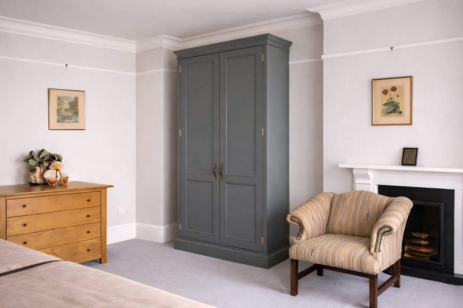 Regency townhouse kitchen in Cheltenham